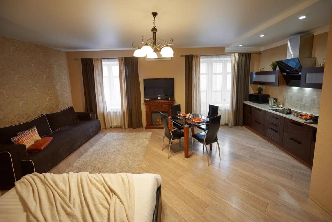 Paulmarie Apartments On Prs. Lenina, 51 Gomel Exterior photo