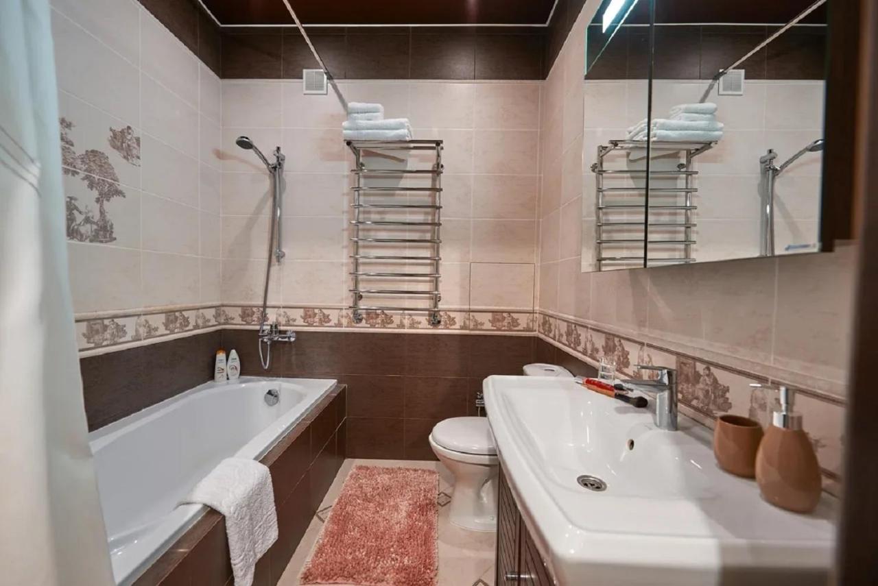 Paulmarie Apartments On Prs. Lenina, 51 Gomel Exterior photo